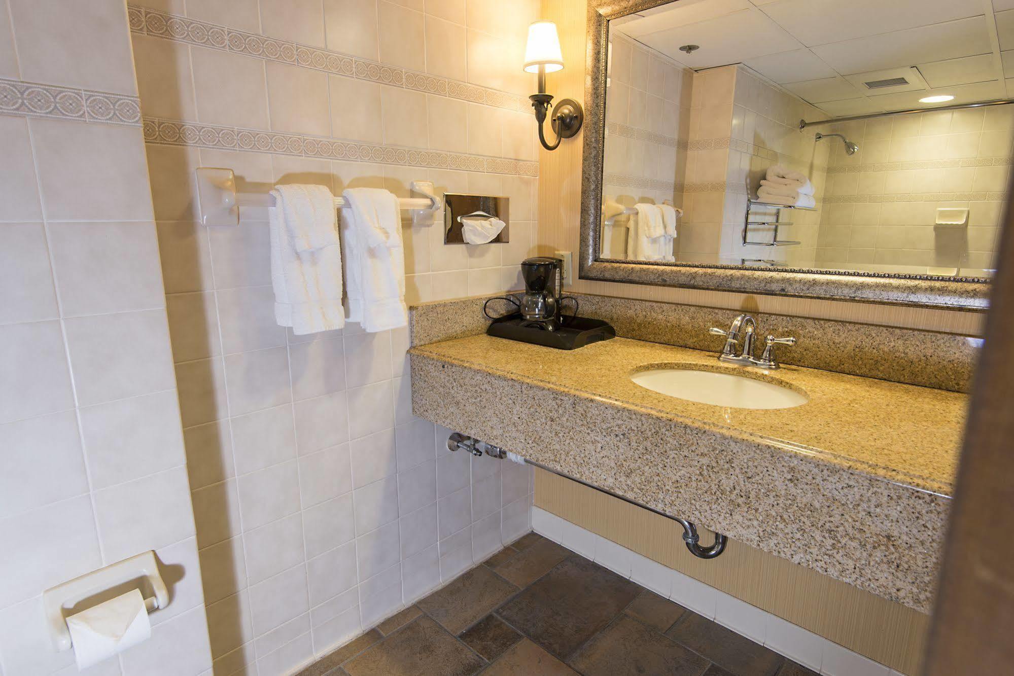 Lake Barkley State Resort Canton Ngoại thất bức ảnh